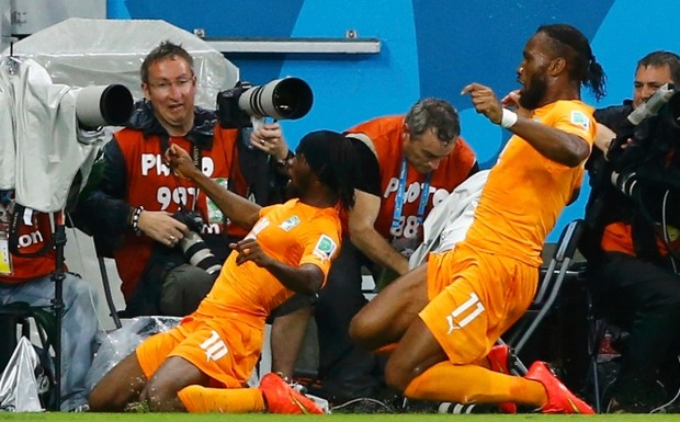 Ivory+Coast's+Gervinho+(L)+and+Didier+Drogba+celebrate+a+goal+by+teammate+Wilfried+Bony+against+Japan+during+their+2014+World+Cup+Group+C+soccer+match+at+the+Pernambuco+arena+in+Recife
